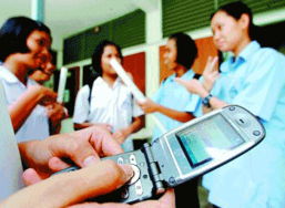 重慶移動(dòng)聯(lián)手本地軟件開發(fā)，年底有望實(shí)現(xiàn)手機(jī)原生群聊功能